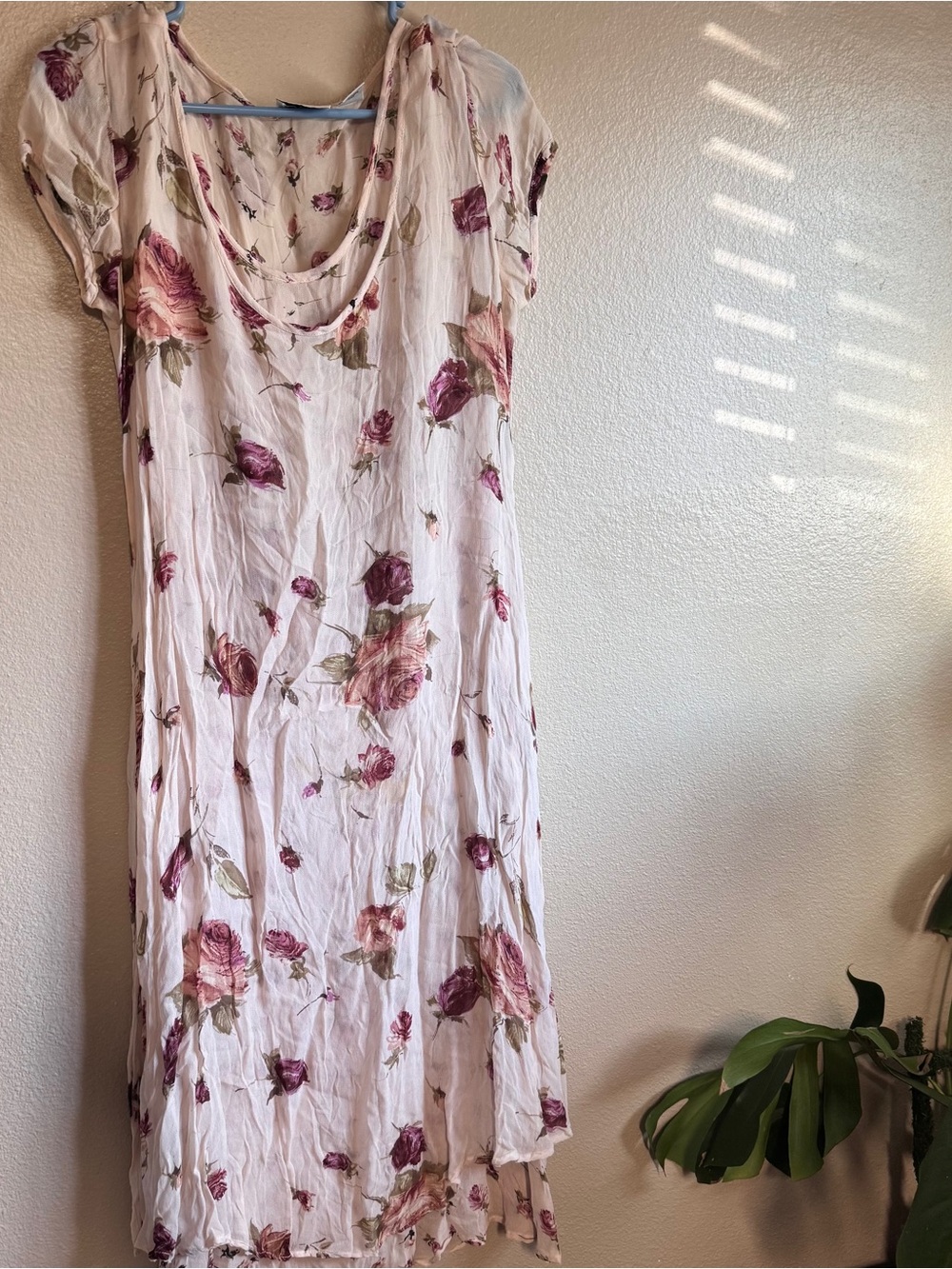 VINTAGE Light Pink Floral Scoop-Neck Women's Dress